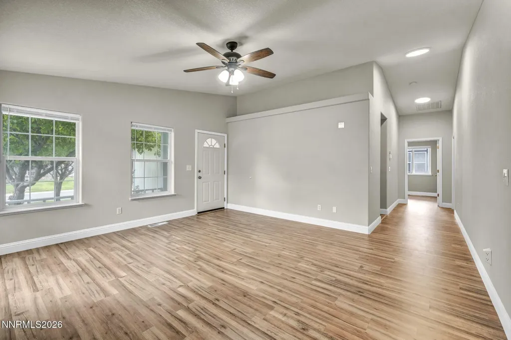 191 Ave De La D'emerald Sparks NV 89434