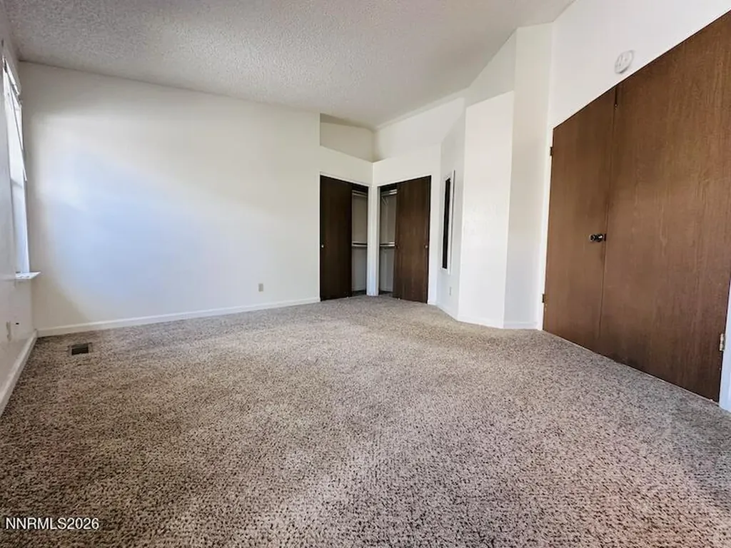 1182 Blue Lakes Reno NV 89523