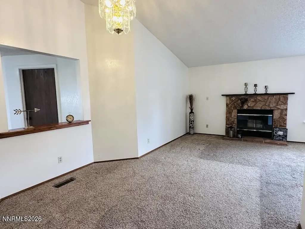 1182 Blue Lakes Reno NV 89523