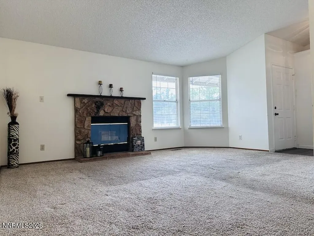 1182 Blue Lakes Reno NV 89523