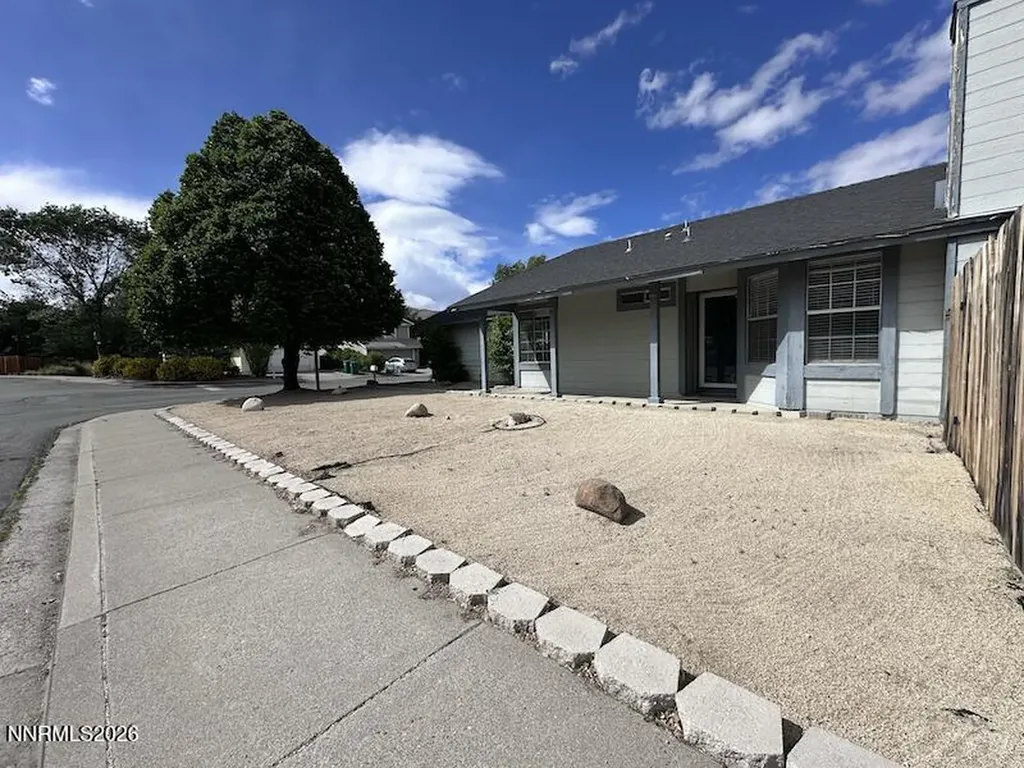1182 Blue Lakes Reno NV 89523