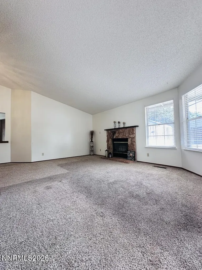 1182 Blue Lakes Reno NV 89523