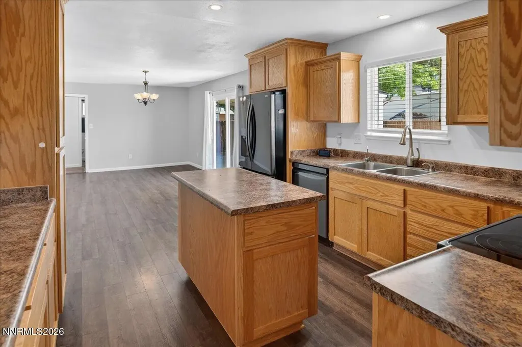 991 Desert View Sparks NV 89434
