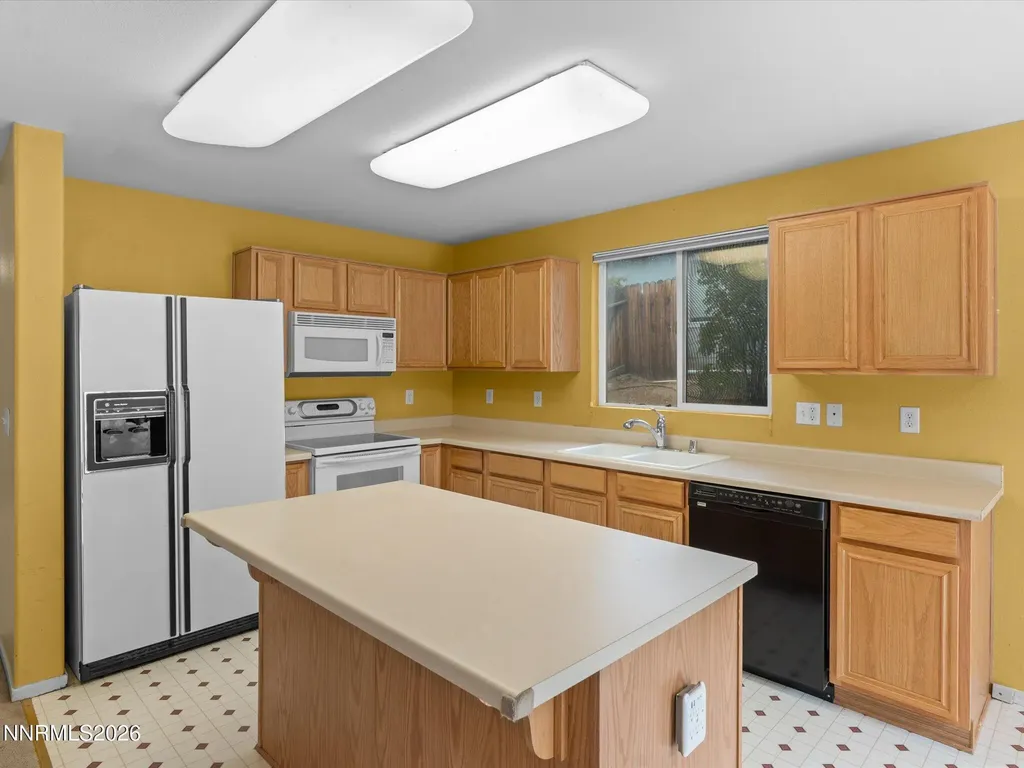 4041 Kings Reno NV 89503