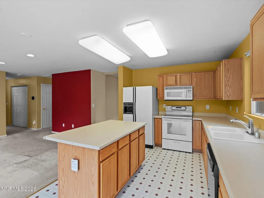 4041 Kings Reno NV 89503