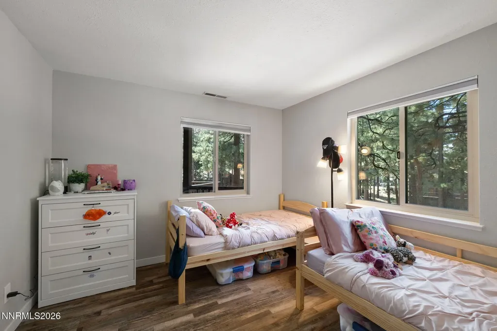 100 Lake Village Stateline NV 89449