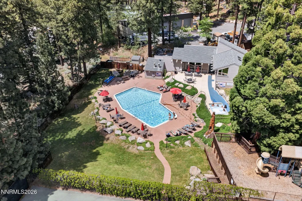 100 Lake Village Stateline NV 89449