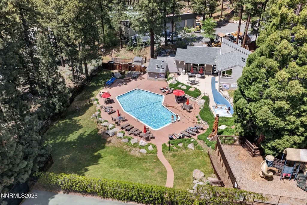 100 Lake Village Stateline NV 89449