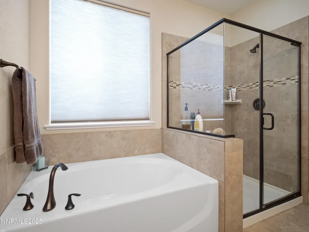 1221 Lasso Gardnerville NV 89410