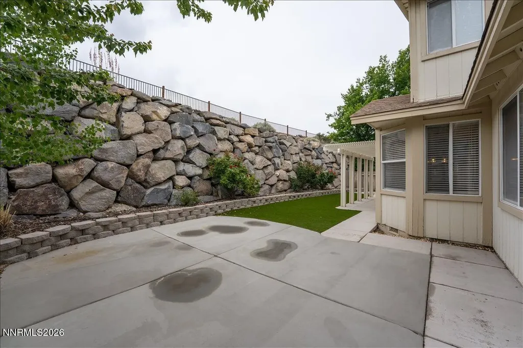 2329 Red Maple Reno NV 89523