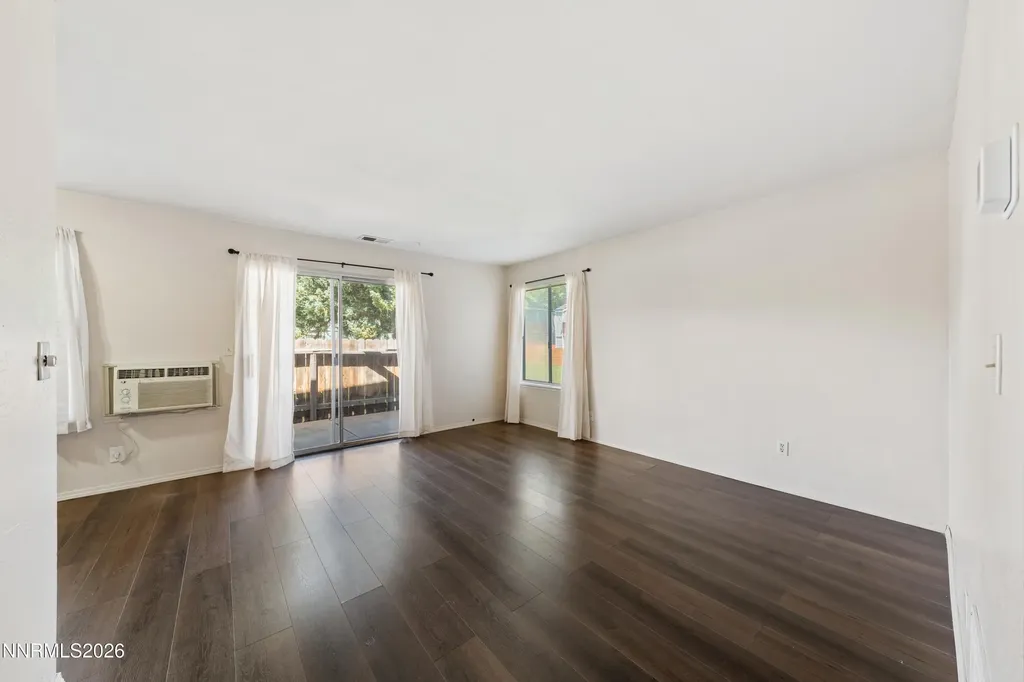 4602 Neil Reno NV 89502
