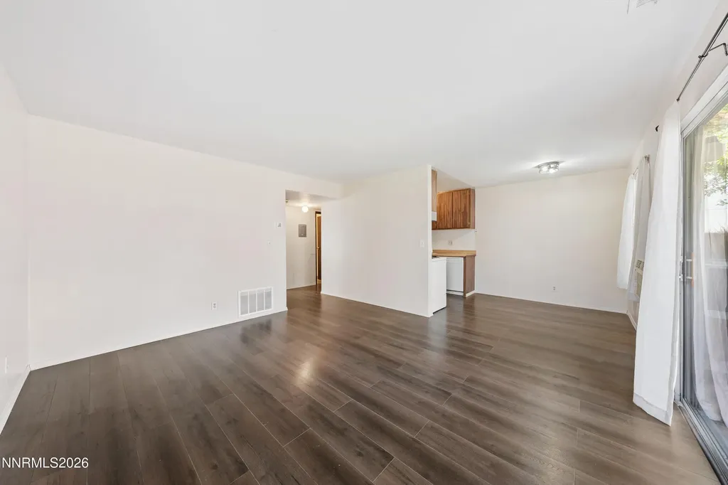 4602 Neil Reno NV 89502
