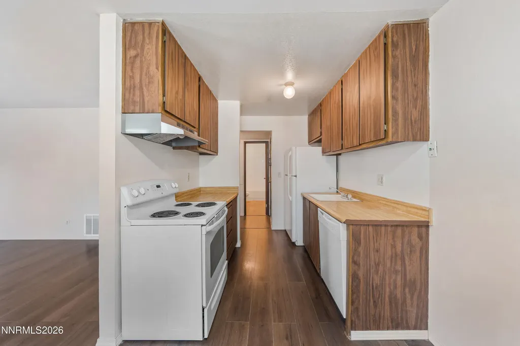 4602 Neil Reno NV 89502