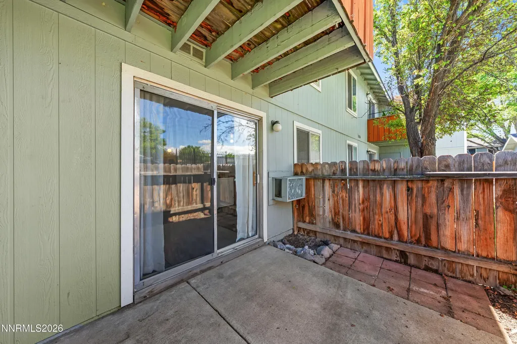 4602 Neil Reno NV 89502