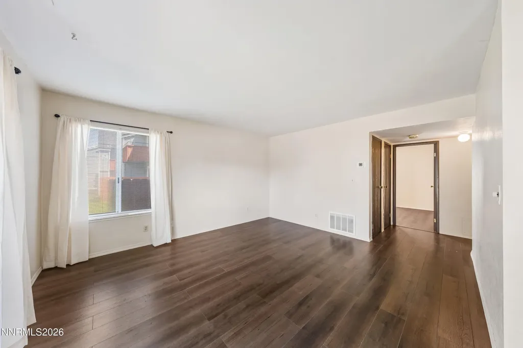 4602 Neil Reno NV 89502