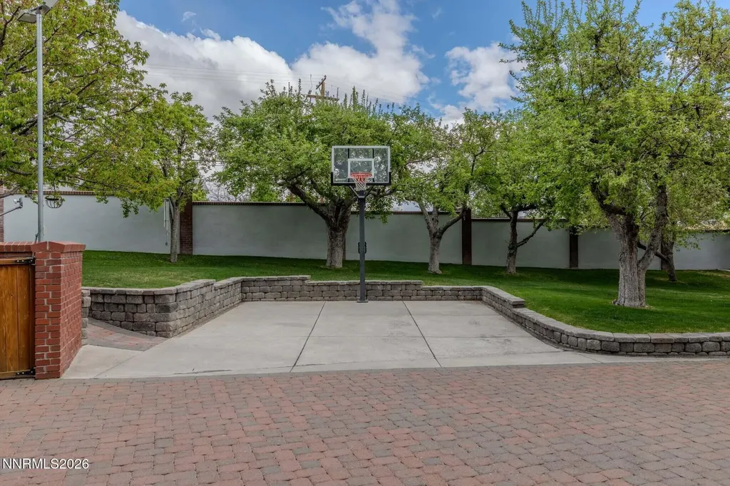 801 Dartmouth Reno NV 89509