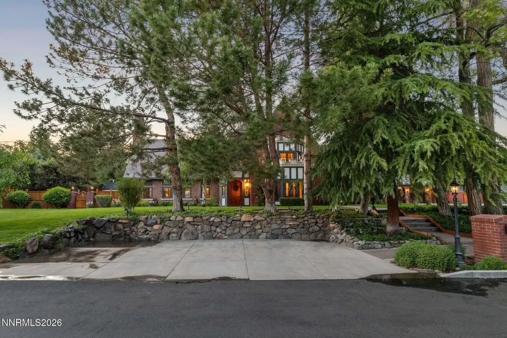 801 Dartmouth Reno NV 89509