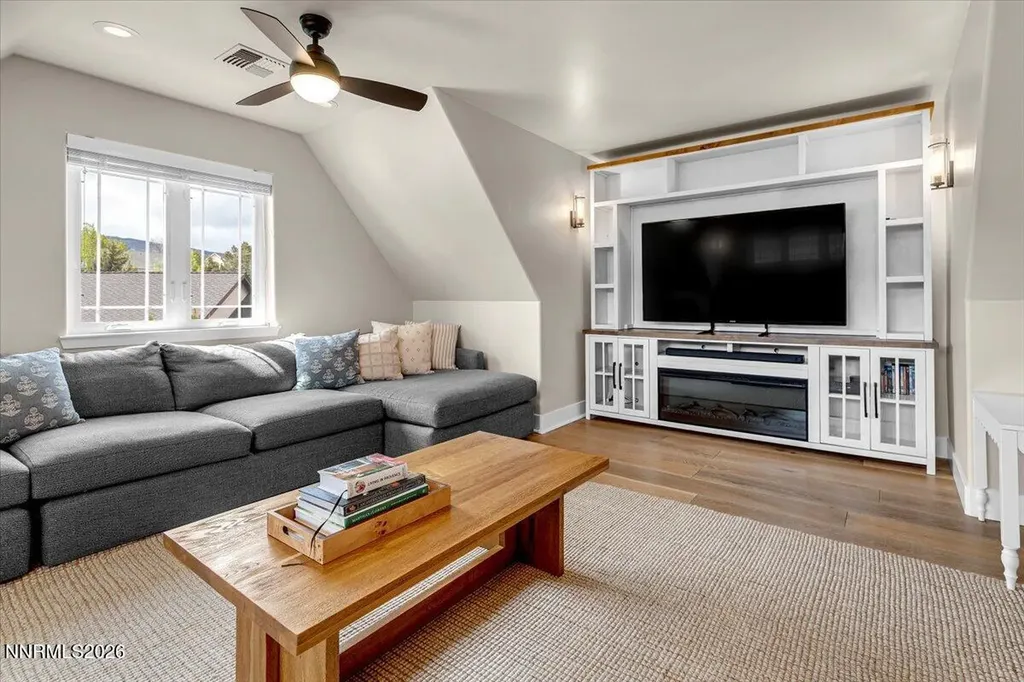 140 Bugaboo Reno NV 89511