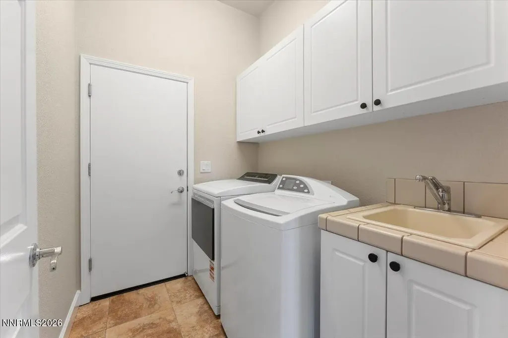 5892 White Sands Reno NV 89511