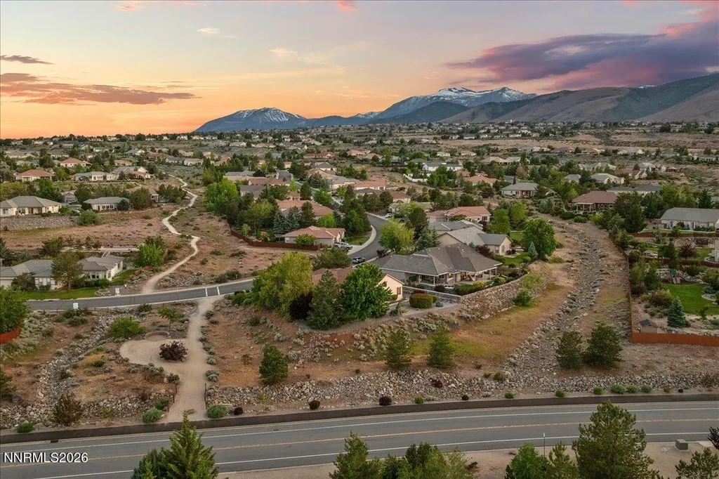 5892 White Sands Reno NV 89511