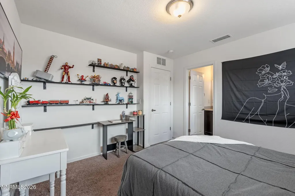 8015 Flint Springs Sun Valley NV 89433
