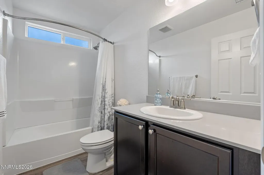 8015 Flint Springs Sun Valley NV 89433