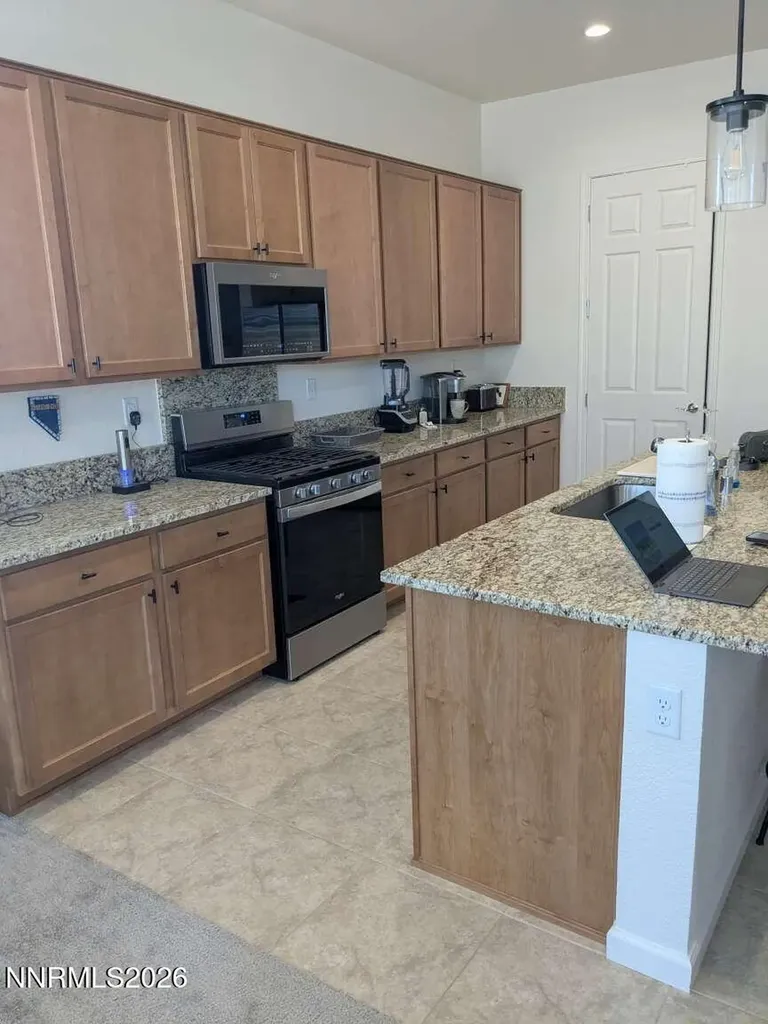 2260 Newberry Sparks NV 89441