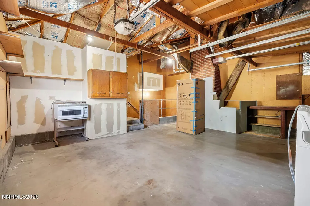 1606 Knoll Reno NV 89509