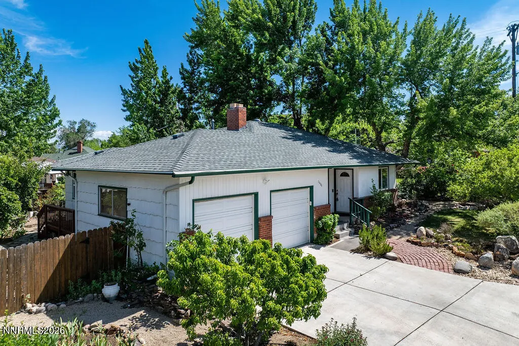 1606 Knoll Reno NV 89509