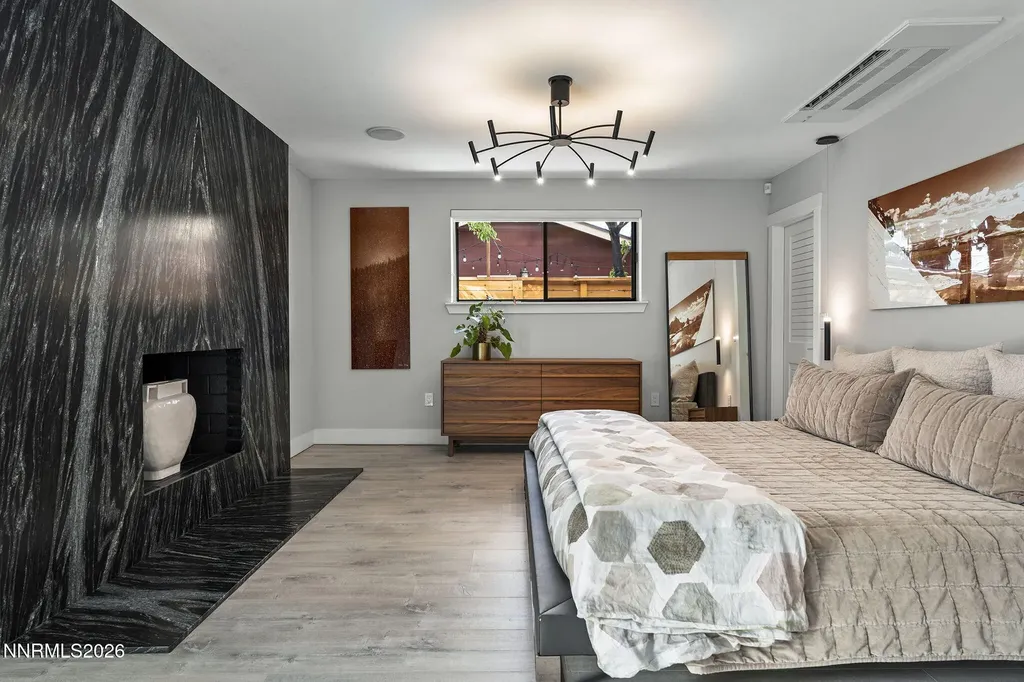 1155 Sharon Reno NV 89509