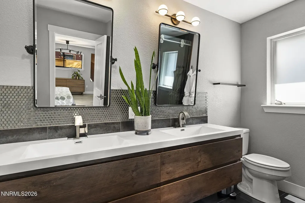 1155 Sharon Reno NV 89509
