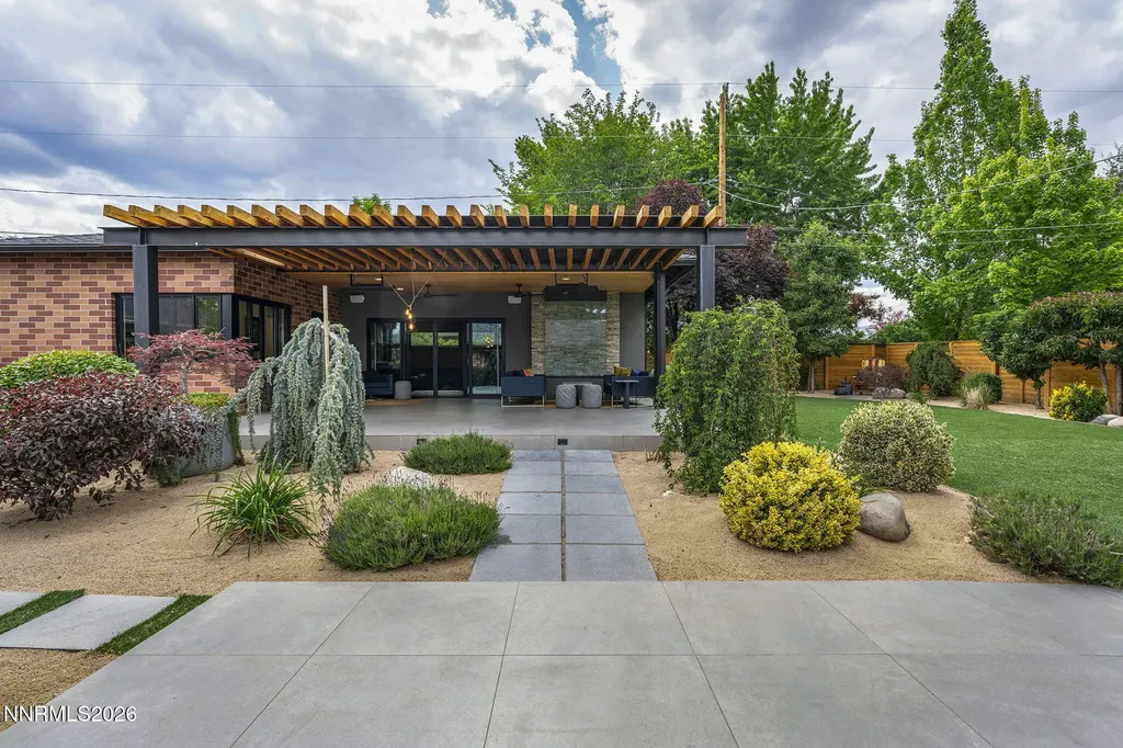 1155 Sharon Reno NV 89509