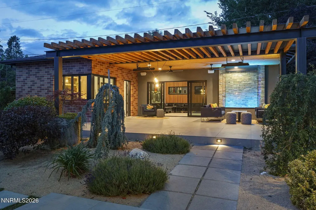 1155 Sharon Reno NV 89509