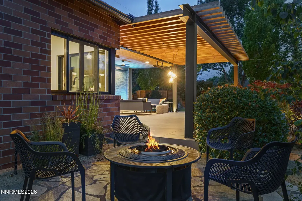1155 Sharon Reno NV 89509