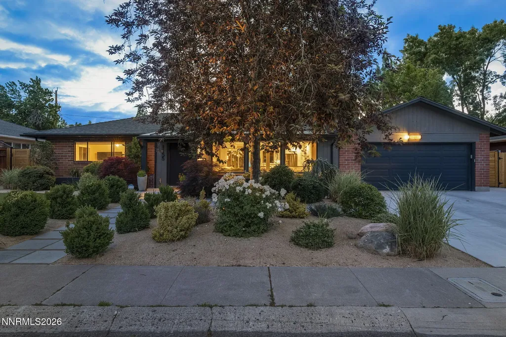 1155 Sharon Reno NV 89509