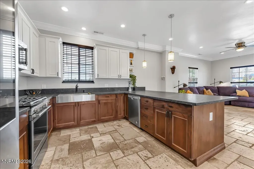 231 Gardner Reno NV 89503