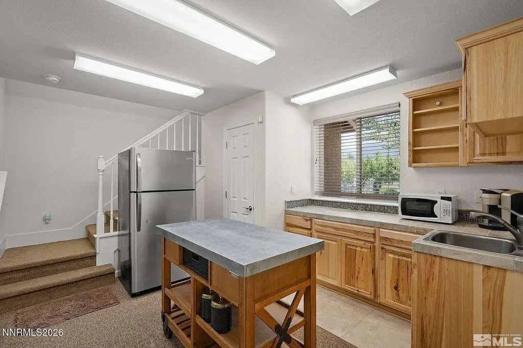 15185 Goldenrod Reno NV 89511