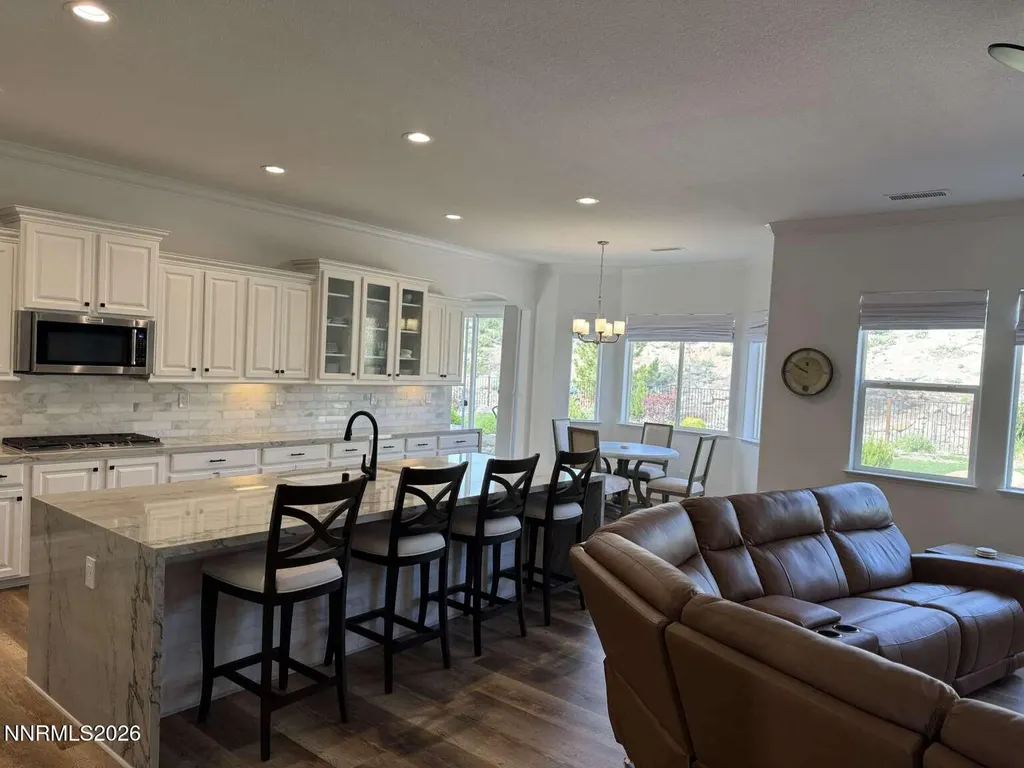15185 Goldenrod Reno NV 89511