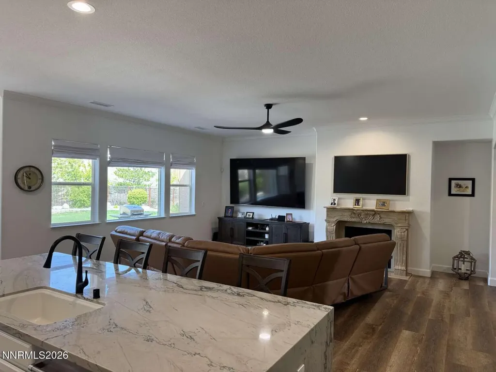 15185 Goldenrod Reno NV 89511