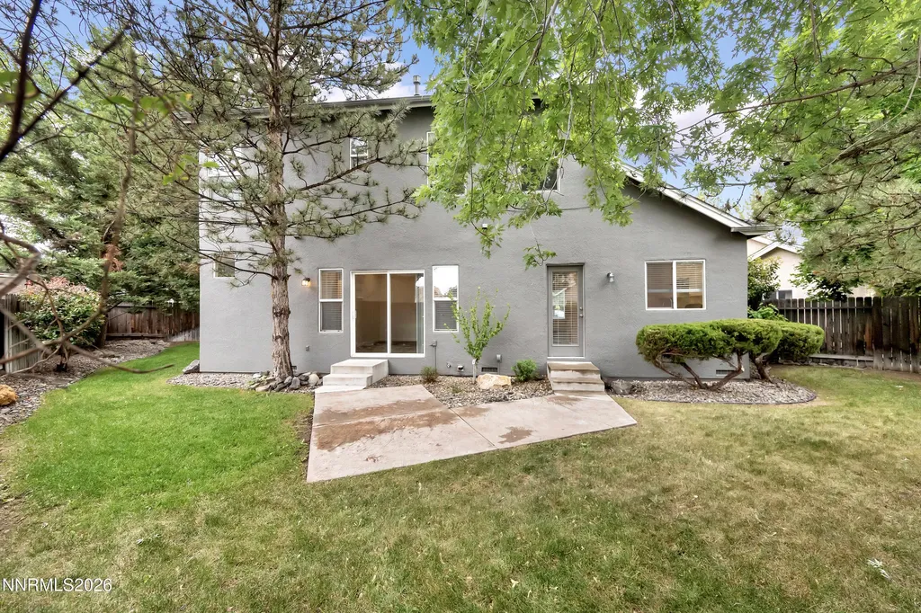 1016 Desert Peach Sparks NV 89436
