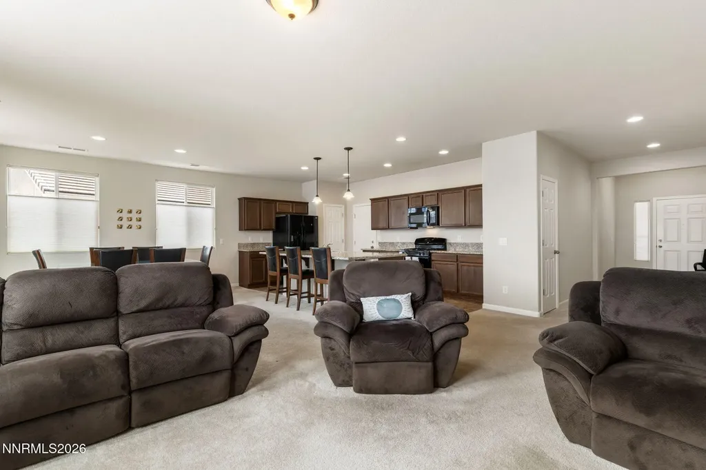 128 Catlin Dayton NV 89403