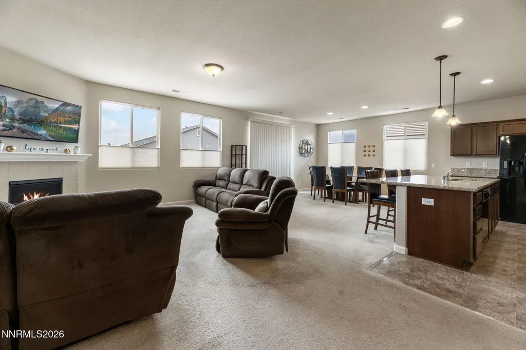 128 Catlin Dayton NV 89403