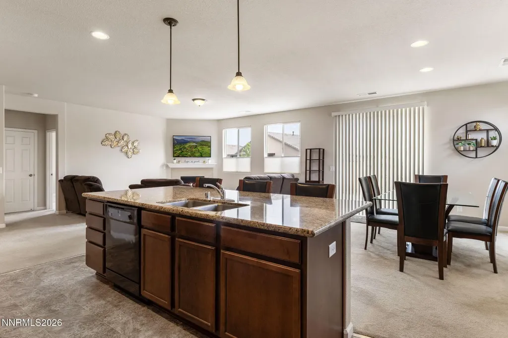 128 Catlin Dayton NV 89403
