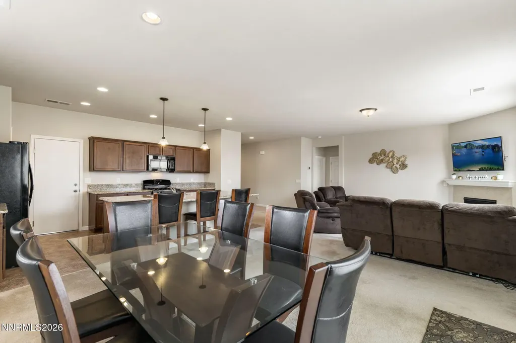 128 Catlin Dayton NV 89403