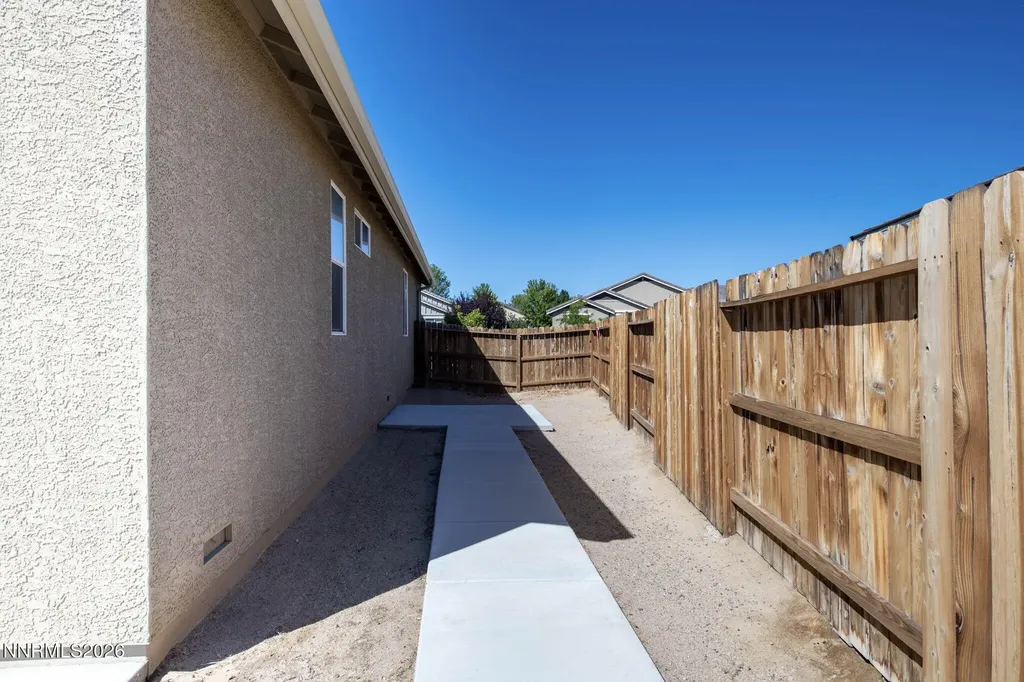 128 Catlin Dayton NV 89403