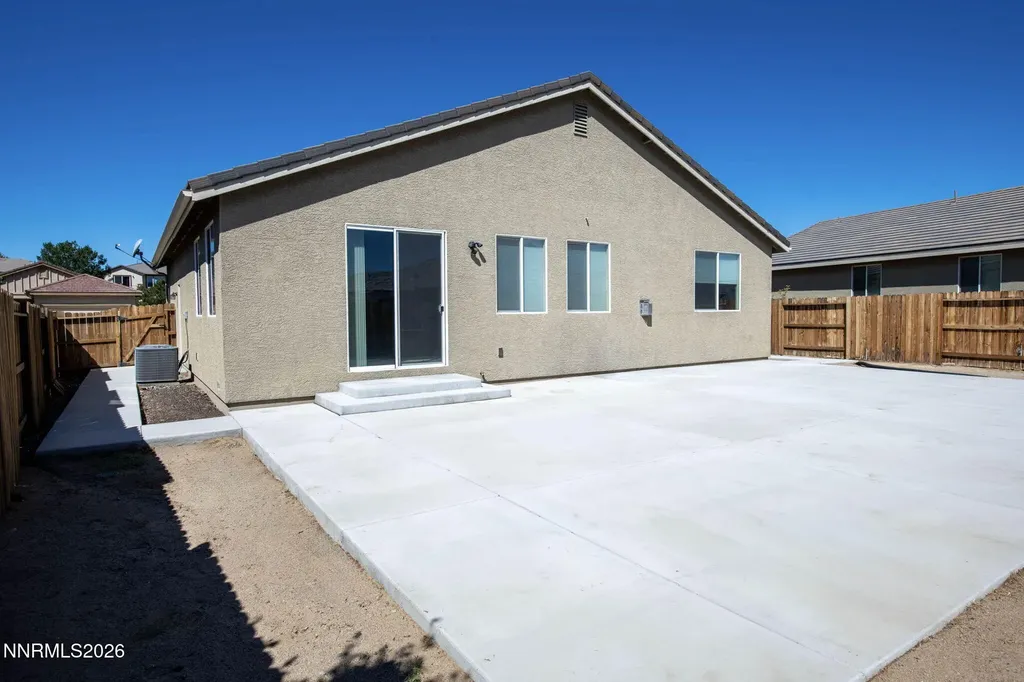 128 Catlin Dayton NV 89403