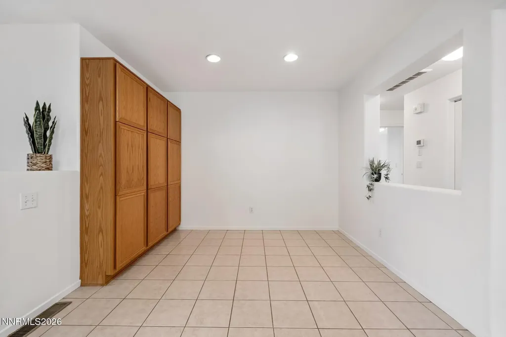 2865 Royal Sage Reno NV 89503