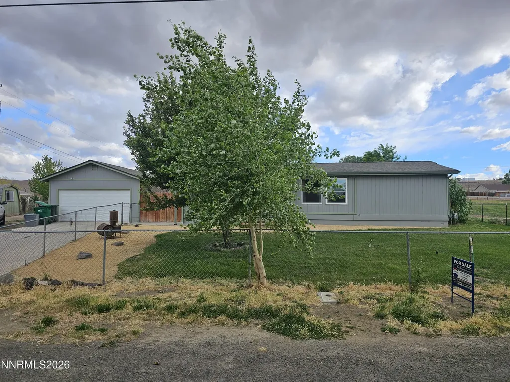 1125 Rancho Fernley NV 89408