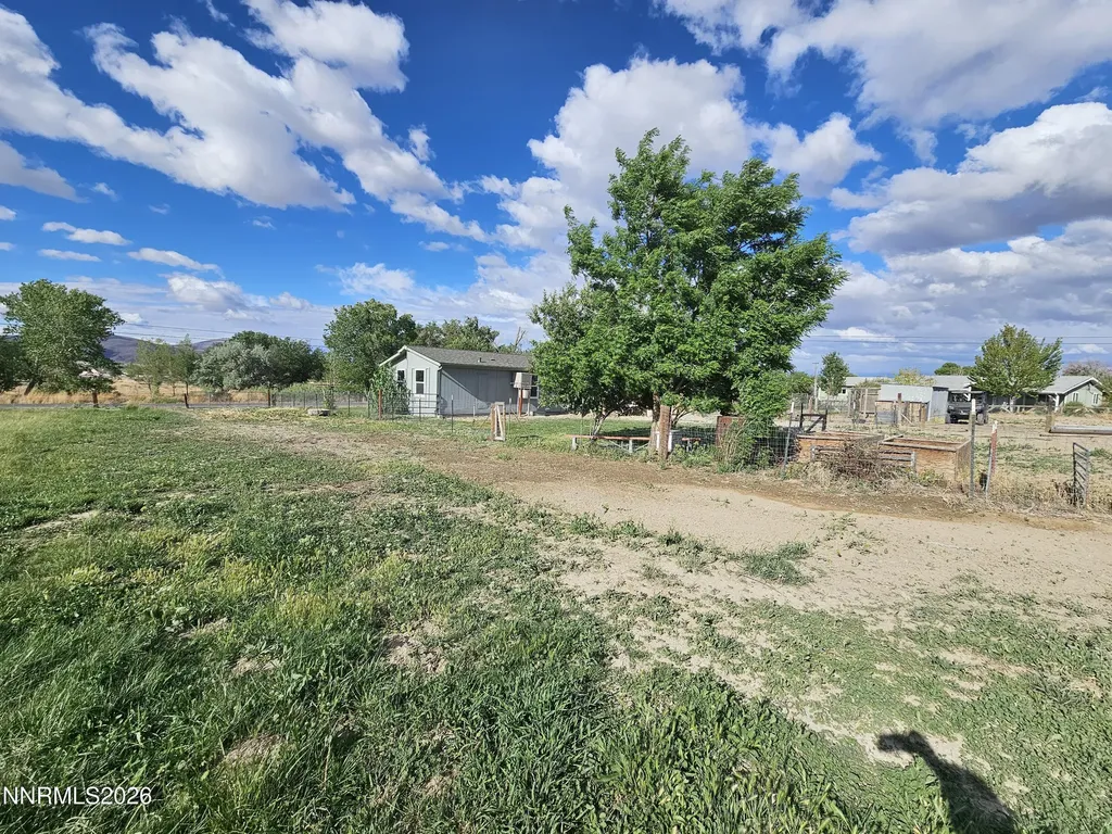 1125 Rancho Fernley NV 89408