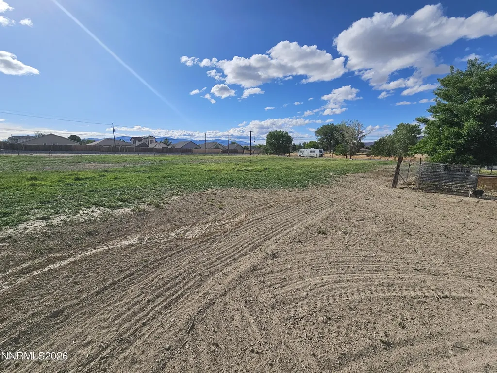 1125 Rancho Fernley NV 89408